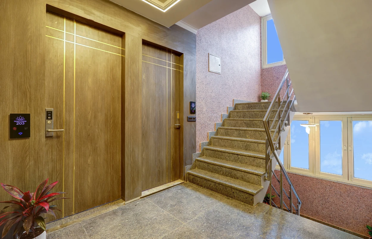  Hotel 3 Image 6