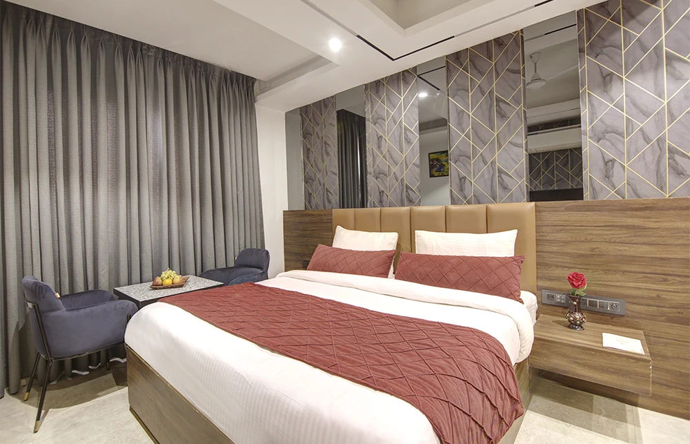  Hotel 3 Image 6
