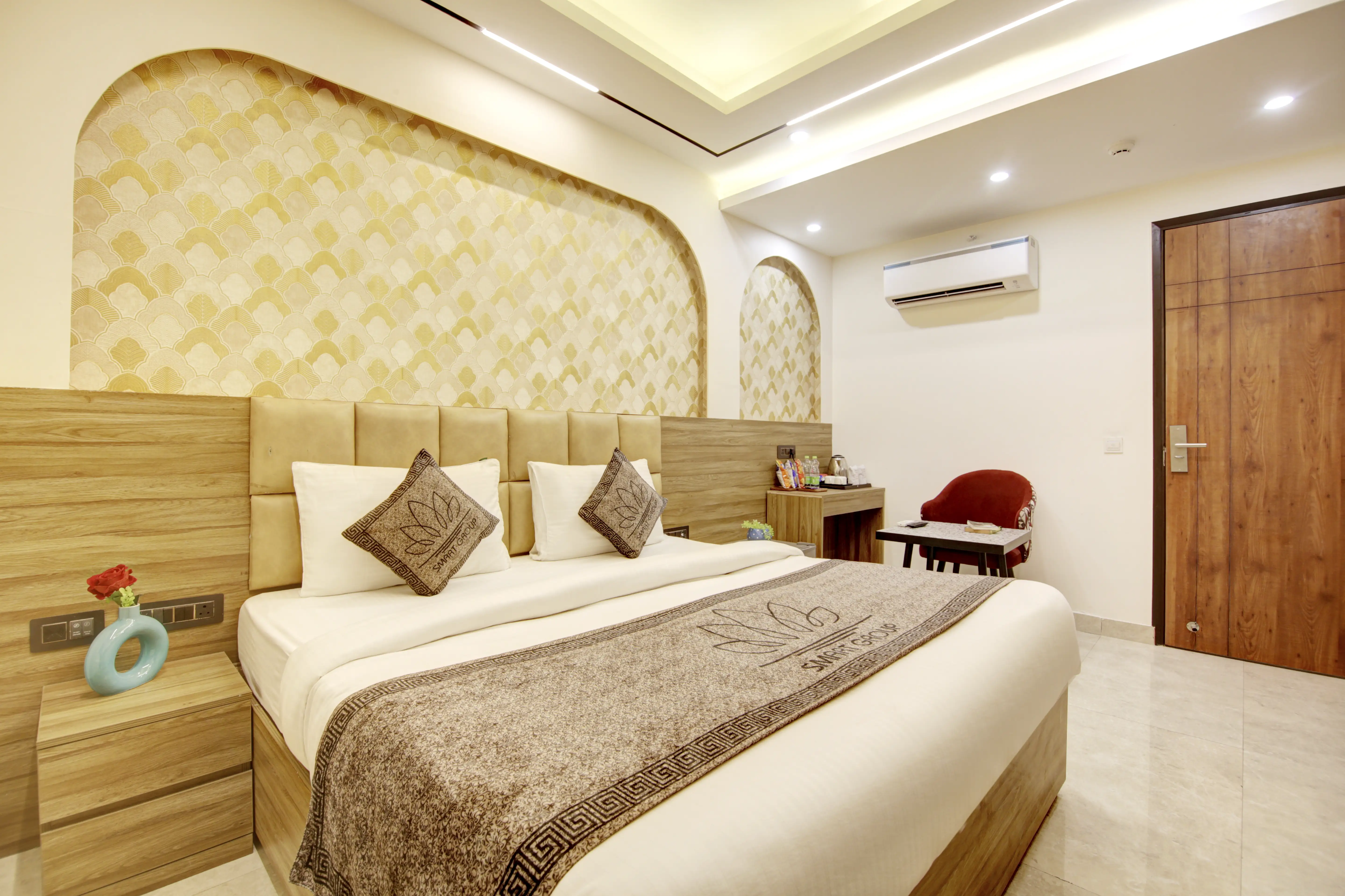  Hotel 3 Image 6