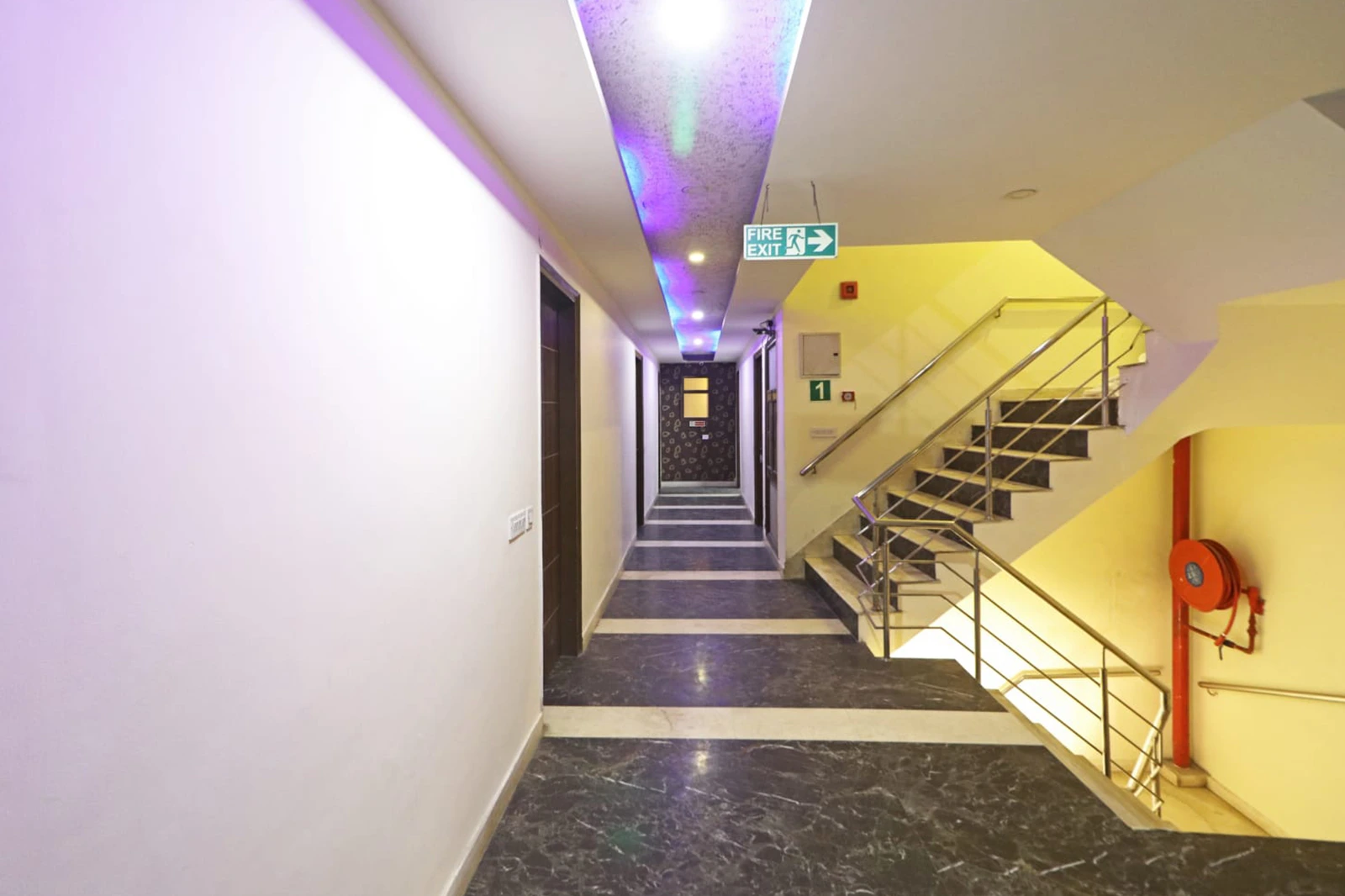  Hotel 3 Image 4