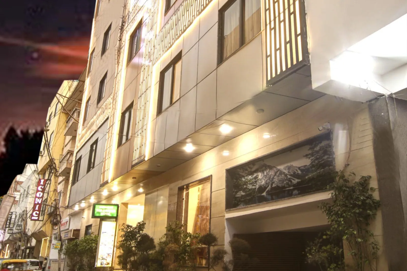  Hotel 3 Image 5