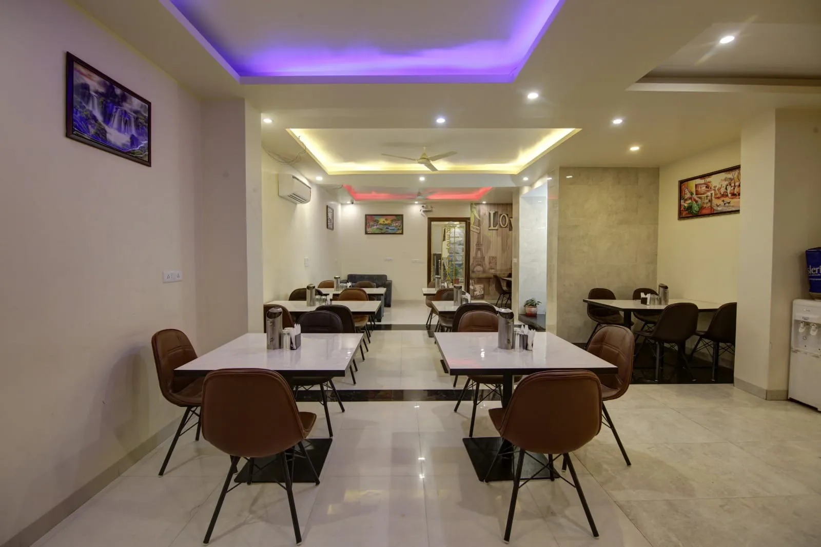  Hotel 3 Image 5